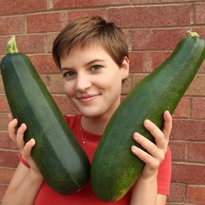 Meet your Posher, Bryn